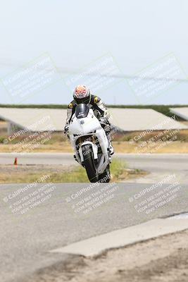 media/May-26-2025-Lets Ride (Mon) [[3bf1de1d65]]/A Group/12pm (Wheelie Bump)/